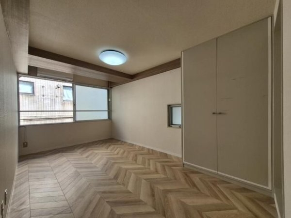 ＵＫビル８４１２