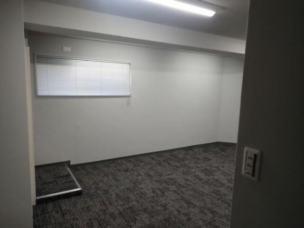 伊土ビル