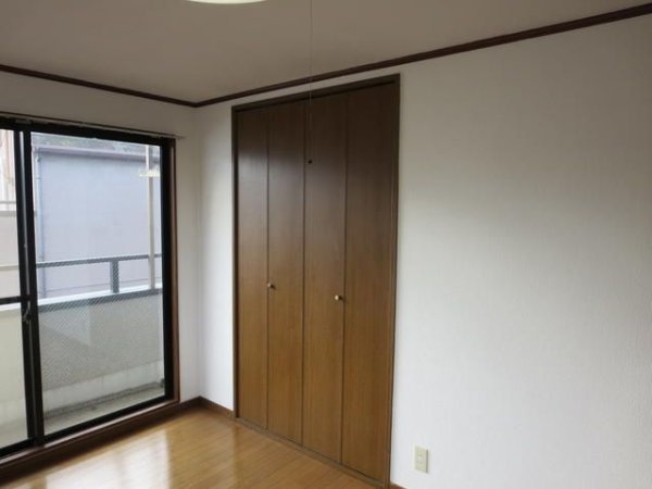 ＰａｉｒＣｉｔｙ　Ｌｕｃｅｎｔ　ＫＡＷＡＤＡ