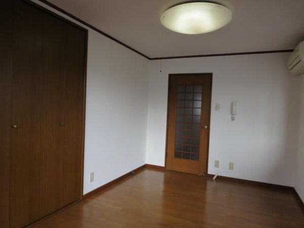 ＰａｉｒＣｉｔｙ　Ｌｕｃｅｎｔ　ＫＡＷＡＤＡ