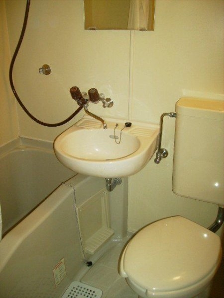 クレッセント駒場