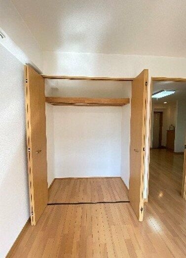 シャトーポレール若林