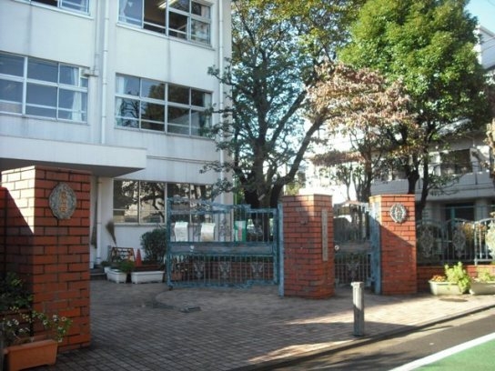 尾山台テラス(世田谷区立尾山台小学校)