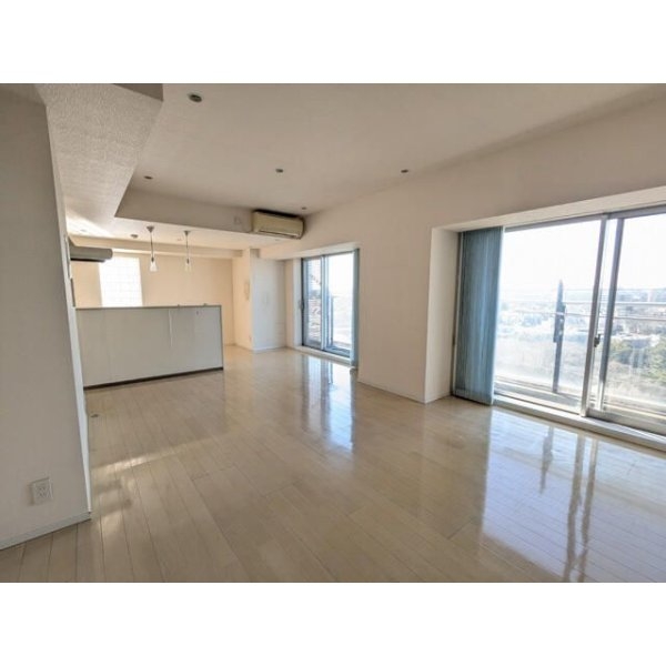 ｍｏｄｅｒｎｏ　ｔｏｒｒｅ　ｓｈｏ－ｔｏ