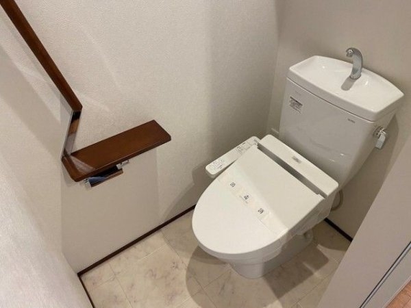 世田谷区中町２丁目のマンション