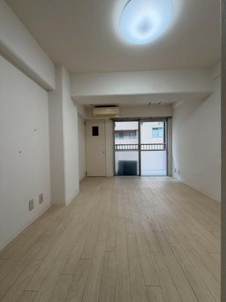 シヤルマン築地明石町