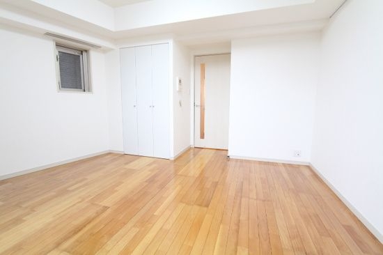 プラウドフラット三軒茶屋