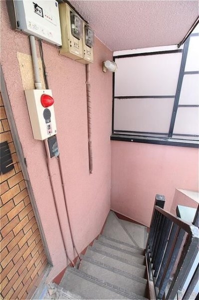 鷺谷ビル