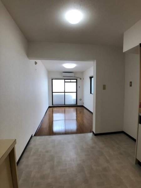 ロワール駒沢