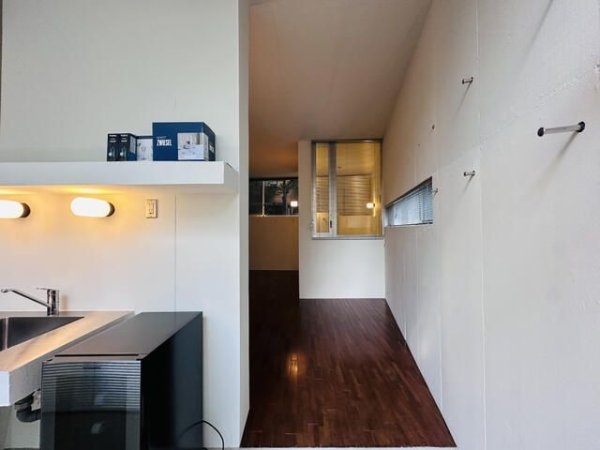 ａ　ｐｌａｃｅ　ｂｙ　Ｗｉｎｅ　Ａｐａｒｔｍｅｎｔ