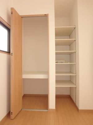 スヤマハイツ