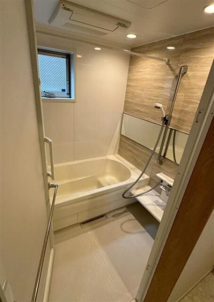 世田谷区羽根木２丁目戸建