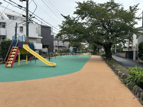 プレシティー笹塚2(世田谷区立玉川上水緑道)