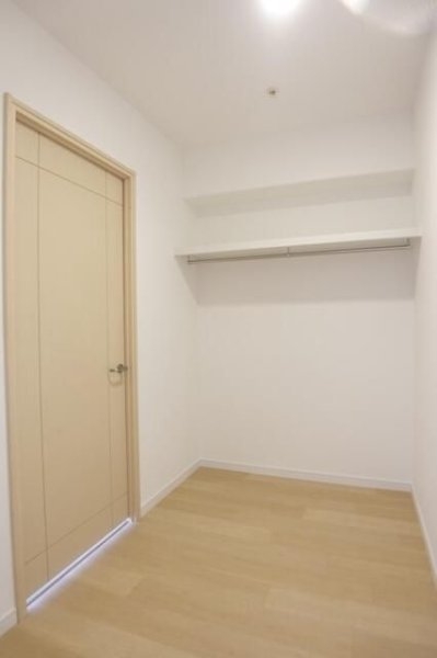 河田町ガーデン１号棟