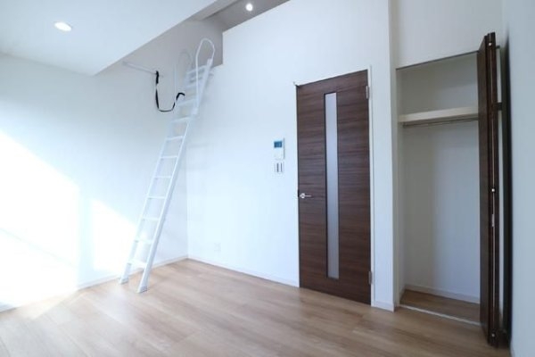 コンフィア目黒本町