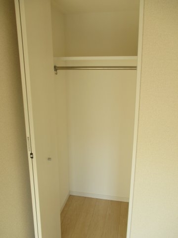 プレール・ドゥーク新大久保2