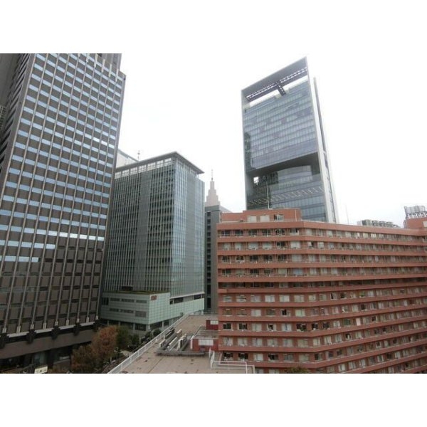 ファミール新宿グランスィートタワー