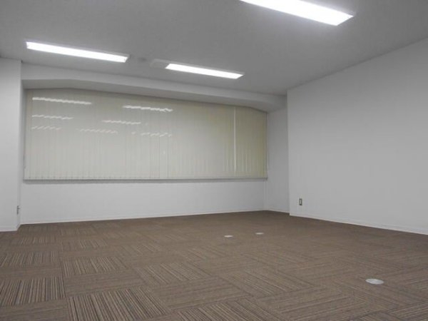 新宿エステートビル