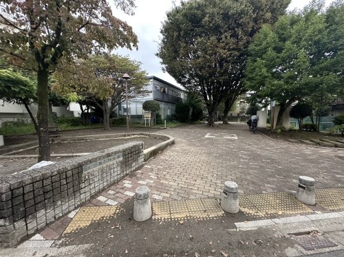ハイツ・MIYAKO(世田谷区立西山野公園)