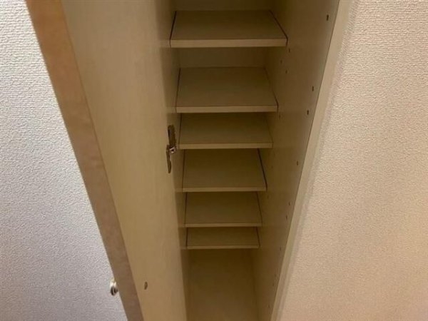 ガラ・ステージ市ヶ谷壱番館