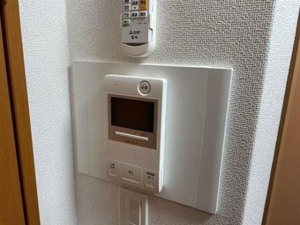 ガラ・ステージ市ヶ谷壱番館