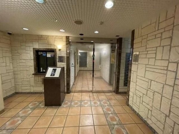 ガラ・ステージ市ヶ谷壱番館