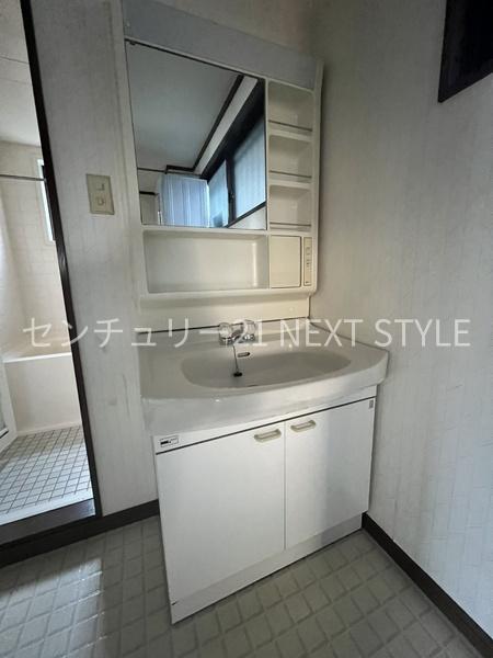 甲府市伊勢４丁目のマンション