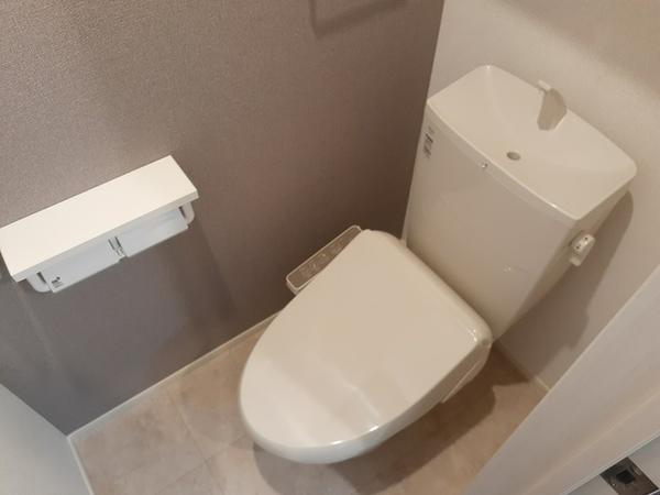 南アルプス市鏡中條のアパート