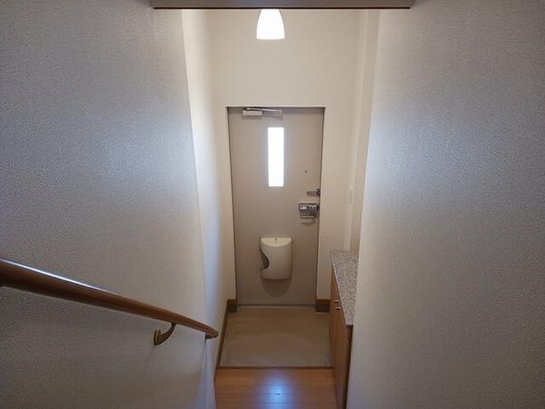 中巨摩郡昭和町西条のアパート