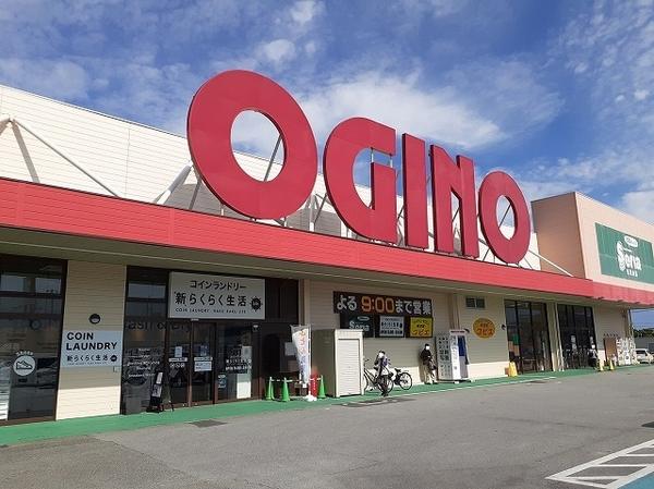 中央市西花輪のアパート