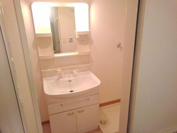 甲斐市大下条のマンション