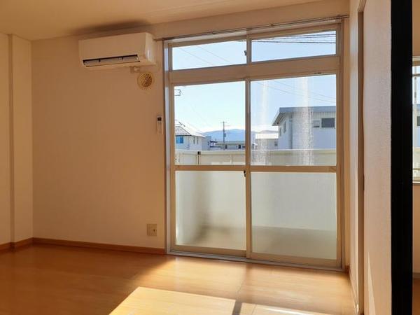 カームフォレスト