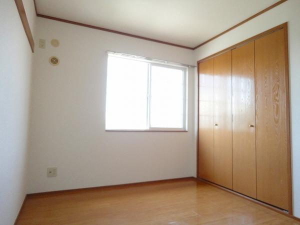 甲斐市天狗沢のアパート