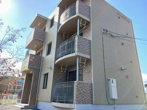 甲斐市西八幡のマンション