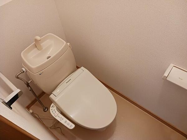 笛吹市御坂町井之上のアパート