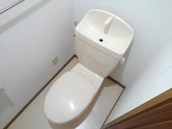 南アルプス市古市場のアパート