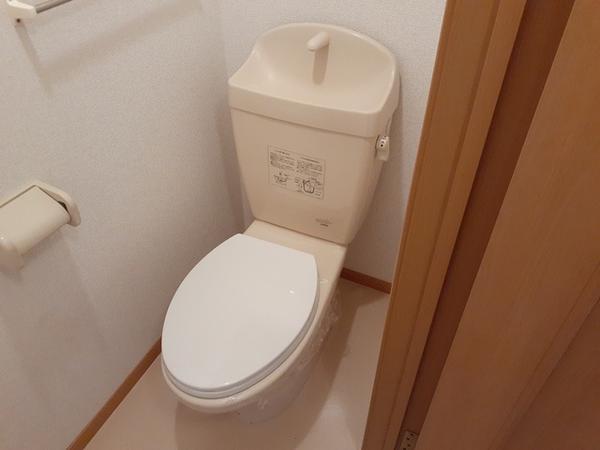 南アルプス市上宮地のアパート