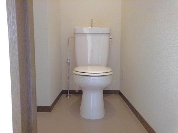 中央市布施のアパート
