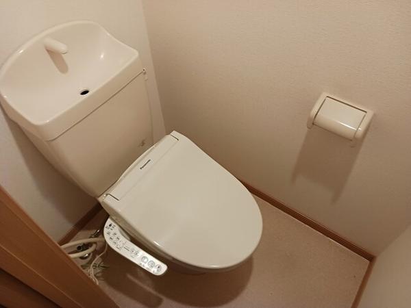 甲府市東光寺１丁目のマンション
