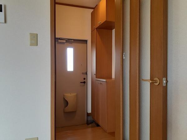 笛吹市石和町中川のアパート
