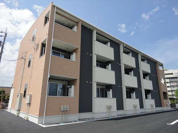 甲府市和戸町のアパート