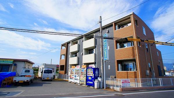 甲府市下今井町のアパート