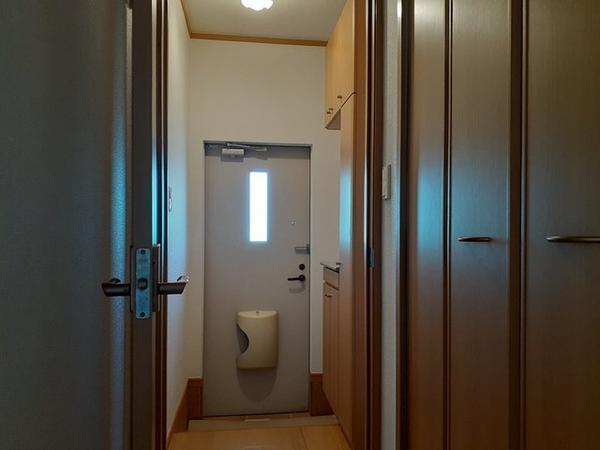甲州市勝沼町小佐手のアパート