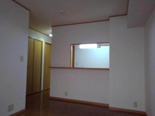 韮崎市藤井町南下條のアパート