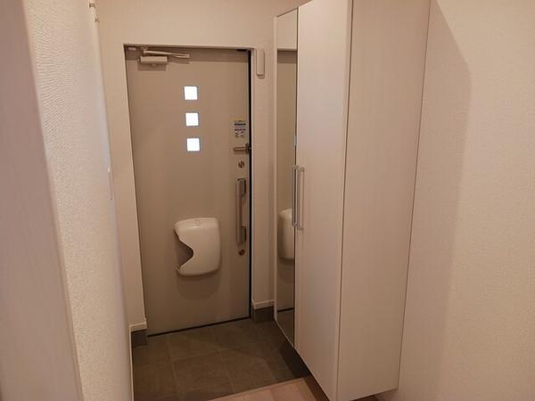 甲斐市富竹新田のアパート