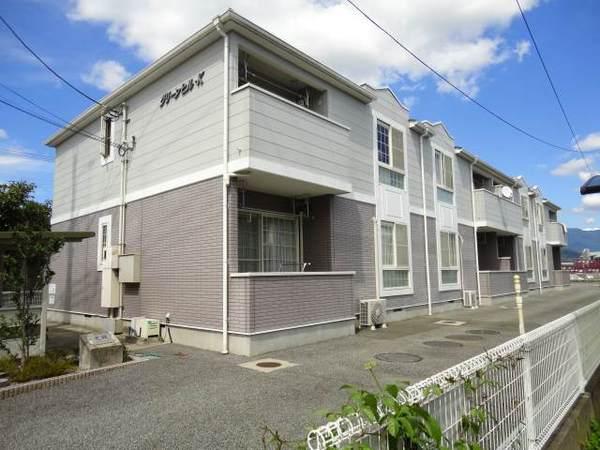 甲斐市竜王新町のアパート