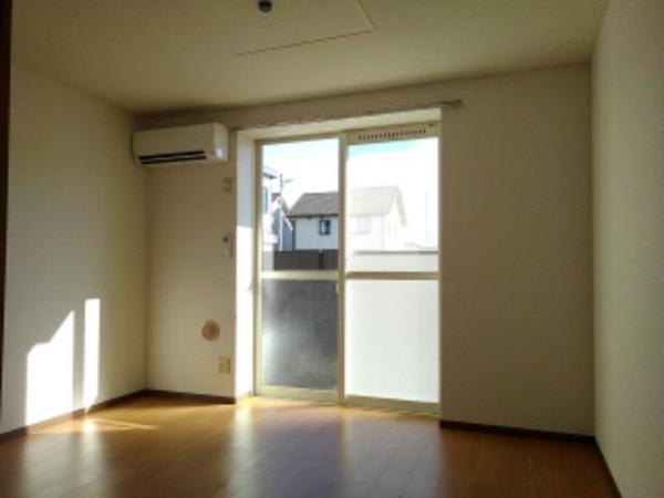 甲府市国母７丁目のアパート