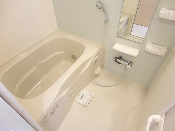 甲府市新田町のアパート
