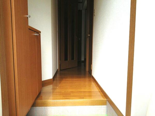 甲府市大里町のアパート