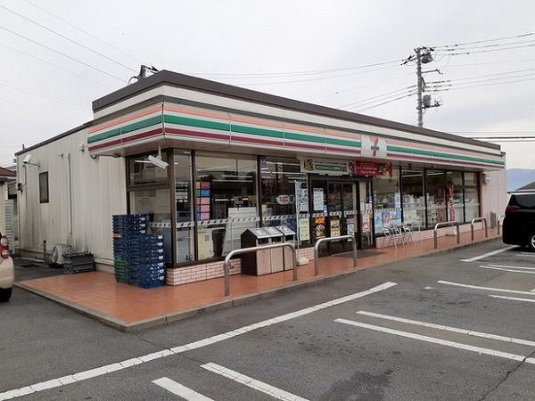 甲斐市龍地のアパート